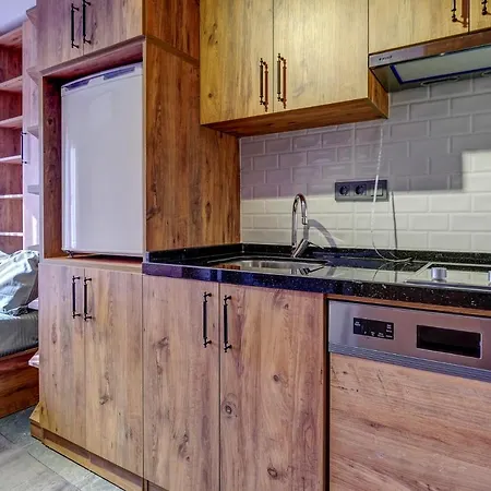 招待所 Brand New Apt, 2023 Design, Fast Internet 50mbps, Tv, Ac, Full White Goods, 300 M To Bosphorus, Near W 伊斯坦布尔