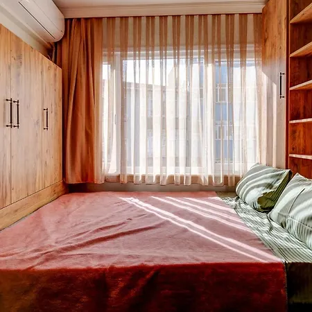 Brand New Apt, 2023 Design, Fast Internet 50mbps, Tv, Ac, Full White Goods, 300 M To Bosphorus, Near W 招待所
